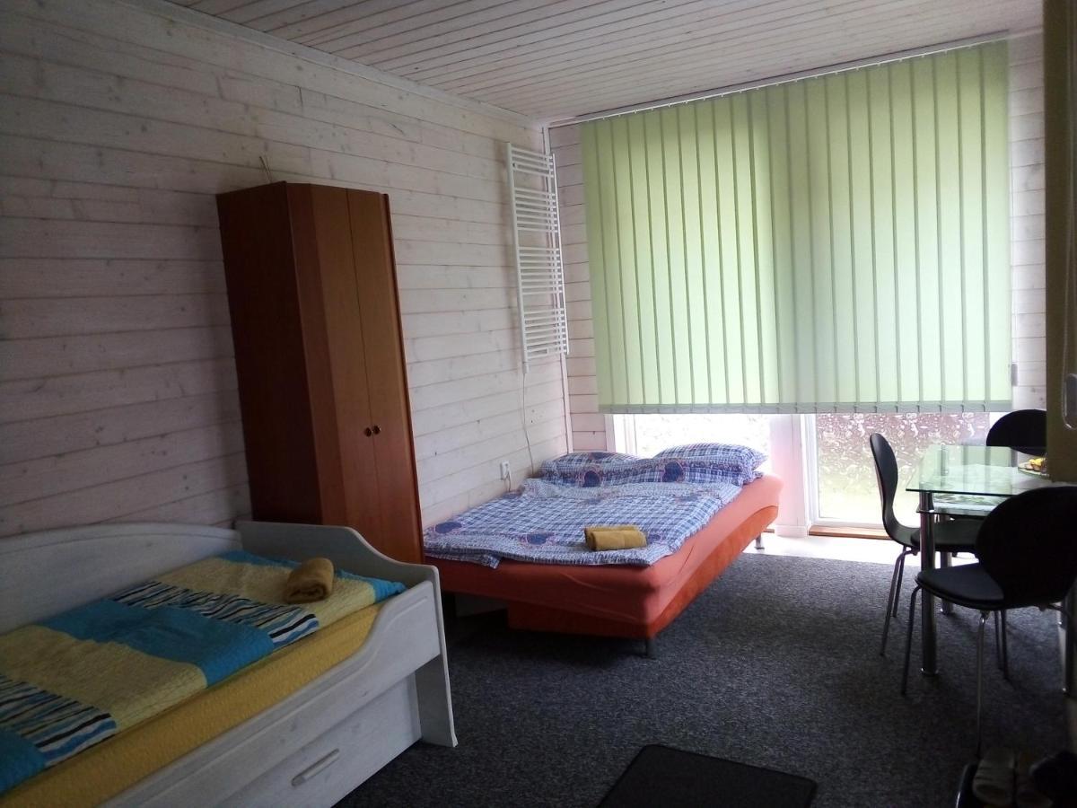 דירות Františkovy Lázně Rekreacni Chatka / Tiny House מראה חיצוני תמונה